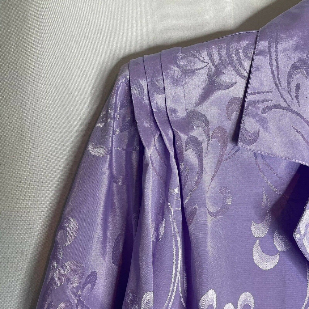 vintage blouse lavender satin button up - Picture 3 of 9